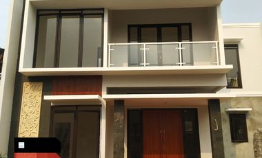 Rumah mewah gaya bali dekat 2 pintu tol dan LRT cibubur