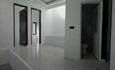 Rumah dijual Bandung 2 lantai type 70/99 3KT 3KM  Antapani Bandung