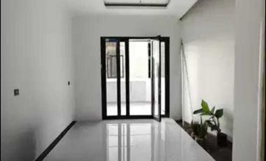 Rumah dijual Bandung 2 lantai type 70/99 3KT 3KM  Antapani Bandung