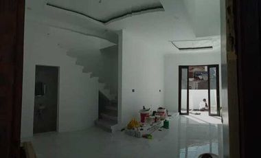 Rumah dijual Bandung 2 lantai type 70/99 3KT 3KM  Antapani Bandung