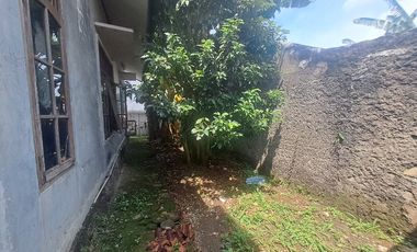 DI SEWAKAN RUMAH JL Purnawarman pisangan ciputat tagerang selatan.