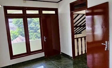 Dijual Rumah Di Sukmajaya Depok Siap Huni Bangunan Hook Strategis