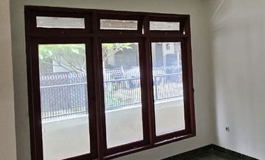 Dijual Rumah Di Sukmajaya Depok Siap Huni Bangunan Hook Strategis