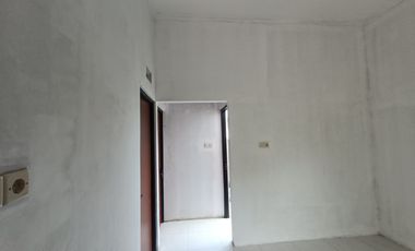 Townhouse Eksklusif 10 Unit Dalam Cluster One Gate Sistem Di Plesungan