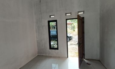 Townhouse Eksklusif 10 Unit Dalam Cluster One Gate Sistem Di Plesungan