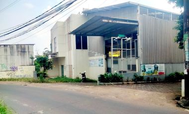 Gudang di pinggir jln raya benda jatimekar jatiasih LT.600m
