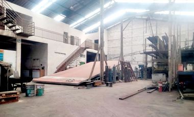 Gudang di pinggir jln raya benda jatimekar jatiasih LT.600m