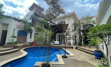 Desewakan Rumah Bagus Kebayoran  Baru Jakarta Selatan (Selong Area)