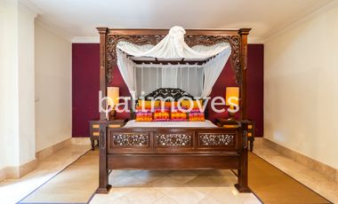 Dijual Hak Milik Villa Luas 6 Kamar Tidur Di Tegalalang