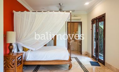 Dijual Hak Milik Villa Luas 6 Kamar Tidur Di Tegalalang