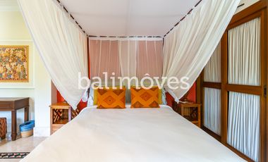 Dijual Hak Milik Villa Luas 6 Kamar Tidur Di Tegalalang