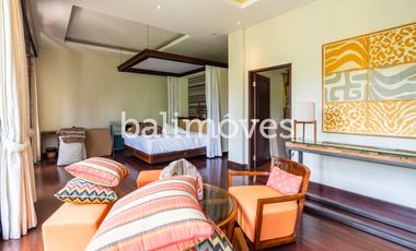 Dijual Hak Milik Villa Luas 6 Kamar Tidur Di Tegalalang