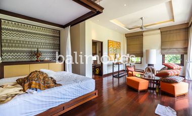 Dijual Hak Milik Villa Luas 6 Kamar Tidur Di Tegalalang