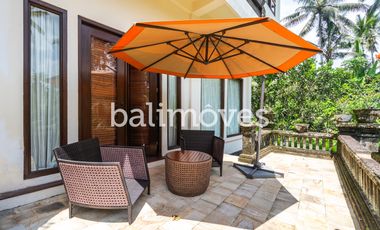 Dijual Hak Milik Villa Luas 6 Kamar Tidur Di Tegalalang