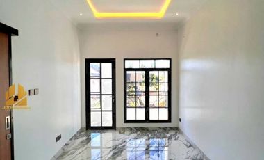 Rumah Cluster Elite Bebas Banjir Nempel Jakarta Selatan