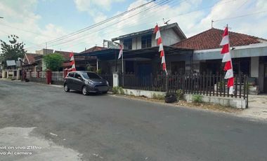 Rumah Bonus Kos Lokasi Premium Pusat Kota