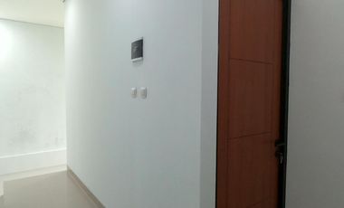 Cluster rumah lokasi hadap jalan raya Setu cipayung. jakarta timur