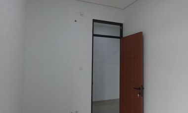 Cluster rumah lokasi hadap jalan raya Setu cipayung. jakarta timur