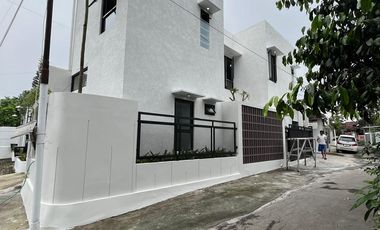 dijual rumah di sleman dekat budi mulia tajem dan pasar saren