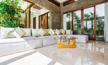 4 Bedrooms Villa padang tawang for sale