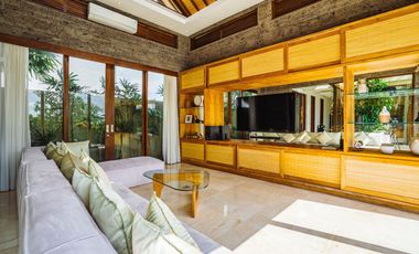 4 Bedrooms Villa padang tawang for sale