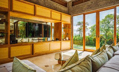 4 Bedrooms Villa padang tawang for sale