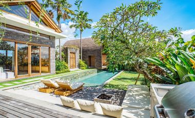 4 Bedrooms Villa padang tawang for sale