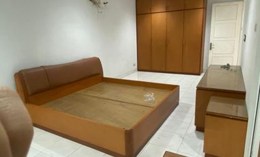 Diisewakan Rumah 2 Lantai Siap Huni di Daan Mogot Baru