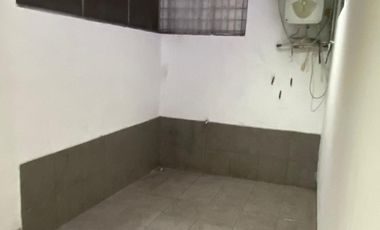 Diisewakan Rumah 2 Lantai Siap Huni di Daan Mogot Baru