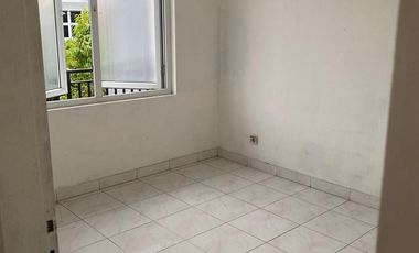 Diisewakan Rumah 2 Lantai Siap Huni di Daan Mogot Baru