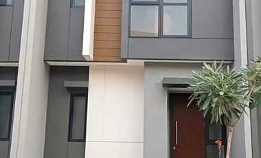 Rumah 2lt 5x11 55m type 2KT Cluster Regia SCG Summarecon Crown Gading