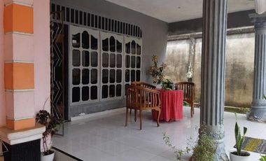 Dijual Cepat rumah + kost an Wai Hitam Pakjo