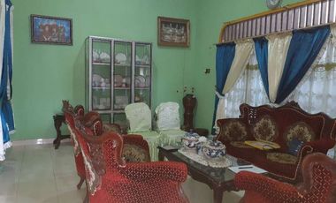 Dijual Cepat rumah + kost an Wai Hitam Pakjo
