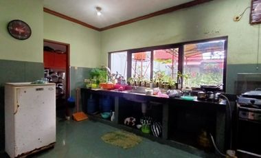 Rumah luas pusat kota di Bangbarung Bantarjati akses 2 tol