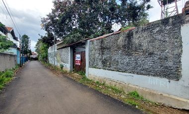 Rumah luas pusat kota di Bangbarung Bantarjati akses 2 tol