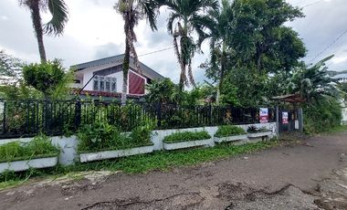 Rumah luas pusat kota di Bangbarung Bantarjati akses 2 tol