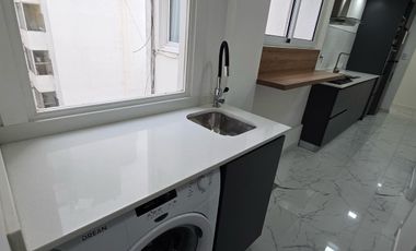 Departamento en  venta Las heras 2300 - a la calle con balcón - Lavadero