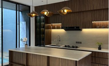 Rumah villa, rumah denpasar gatsu barat,