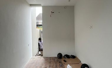 dijual rumah di sleman deket sd model dan jogjabay wedomartani