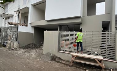 dijual rumah di sleman deket sd model dan jogjabay wedomartani