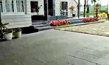 Rumah Villa Estetik Furnish Siap Huni Asri Indah di Purwakarta