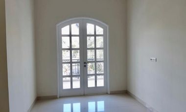 Rumah 2 Lantai Bagus Dan Terawat di Pondok Indah