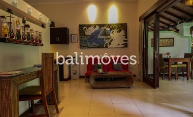 Dijual Homestay Mewah Lima Kamar Tidur di Tepi Pantai Sanur