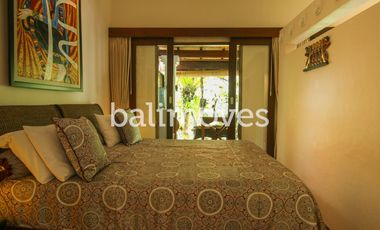 Dijual Homestay Mewah Lima Kamar Tidur di Tepi Pantai Sanur