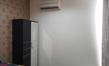 0800 - Disewakan Rumah Green Garden Regency 2 BR 2 Lantai Furnished