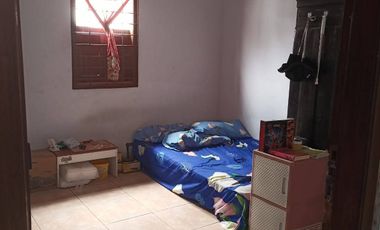 Jual murah rumah di  0 jalan raya Trowulan  Mojokerto.