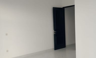 Rumah dijual Murah 2 Lantai, Cawang Jakarta Timur dekat Bandara Halim