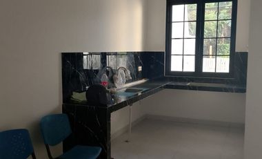 Rumah dijual Murah 2 Lantai, Cawang Jakarta Timur dekat Bandara Halim