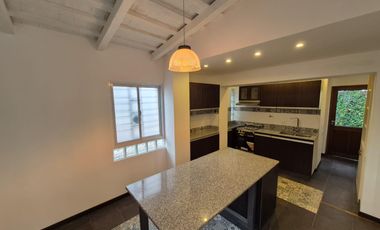 Casa en Funes