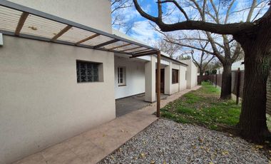Casa en Funes